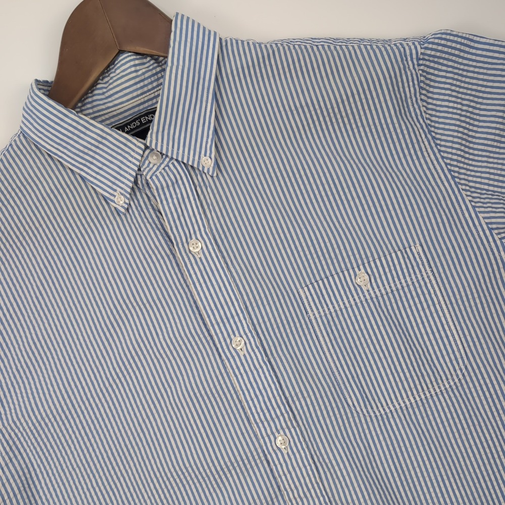 Lands End Mens Large 16-16.5 Traditional Fit Seersucker Blue White Stripe Shirt